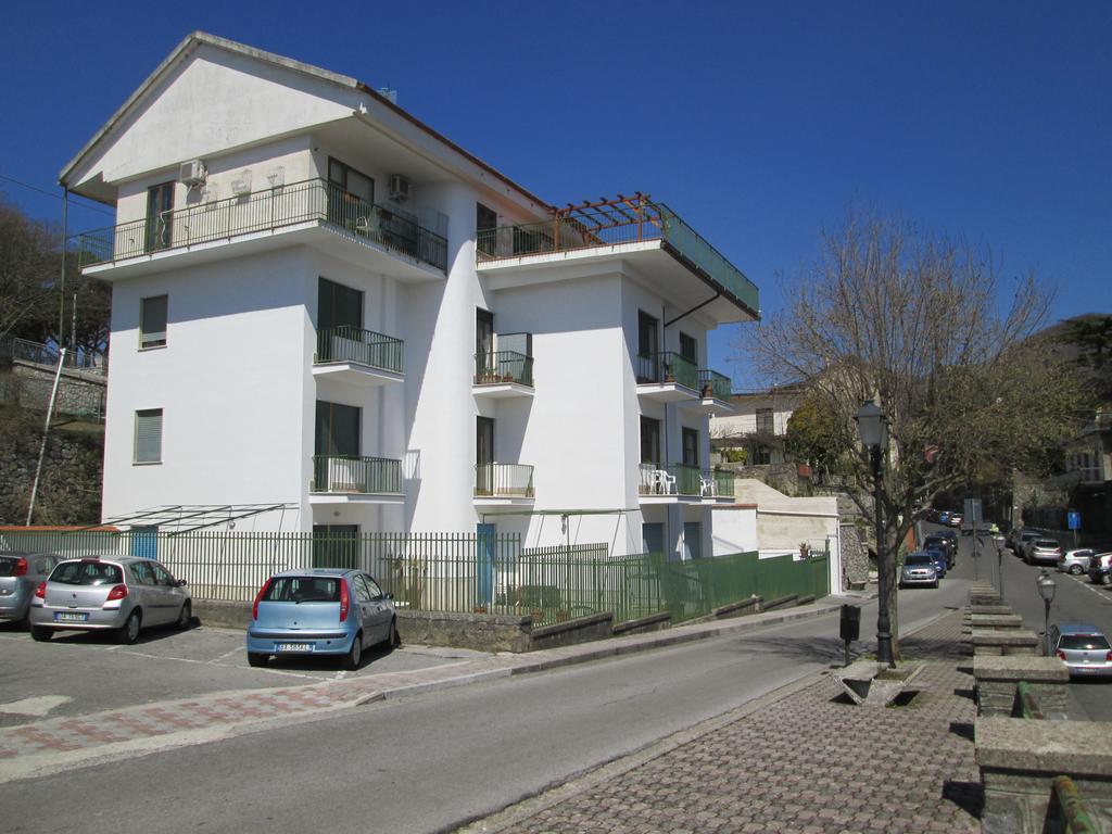Mira Amalfi Lägenhet Agerola Exteriör bild
